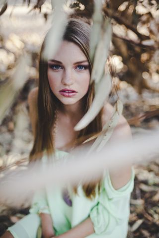 makeup artist